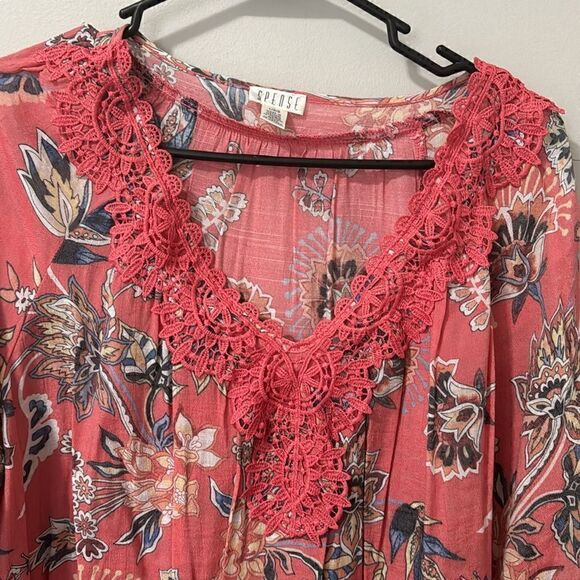 SPENSE FLORAL BLOUSE SIZE LARGE - Picture 3 of 8